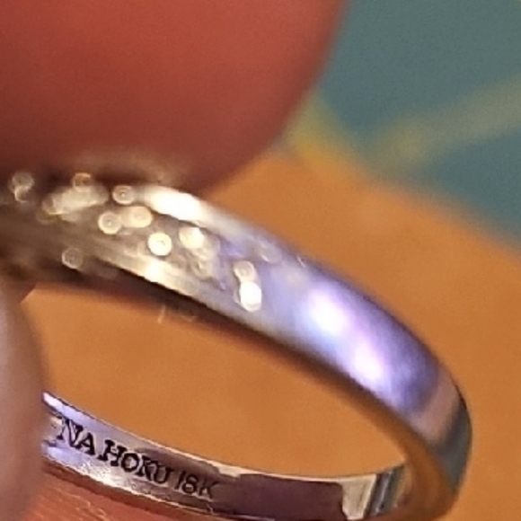 Elegant 18k White Gold NA HOKU Wedding Band w Diamonds SIZE 7 Women's Ring - Picture 11 of 15
